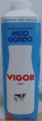 Leite Pasteurizado Fresco Meio Gordo