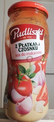 Sos do makaronu z płatkami czosnku